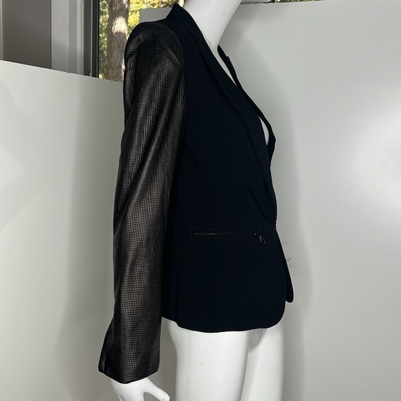 Rag & Bone Sz 2 Black Leather Sleeves Zip Pocket Fitted Blazer Jacket - Picture 5 of 12
